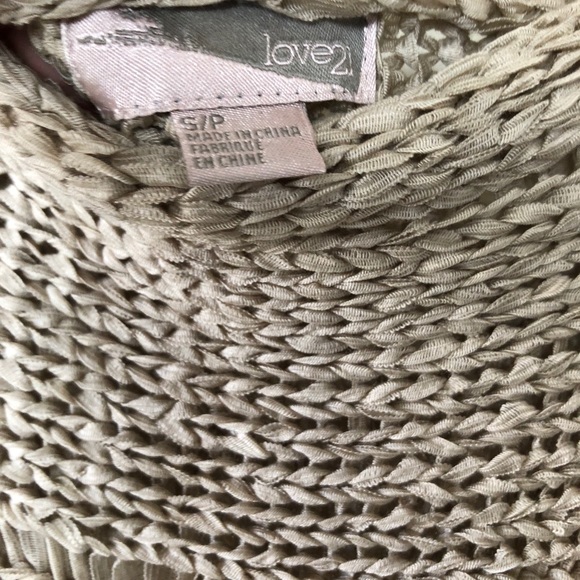 Forever 21 Beige Crovhet Top Size Small - Picture 4 of 5